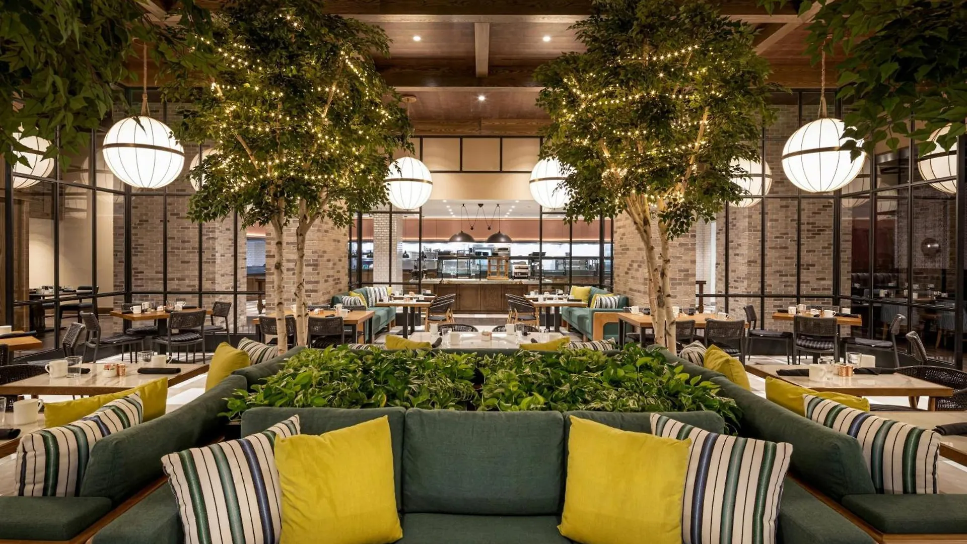 **** Hotel Gaylord Rockies Resort & Convention Center Aurora United States